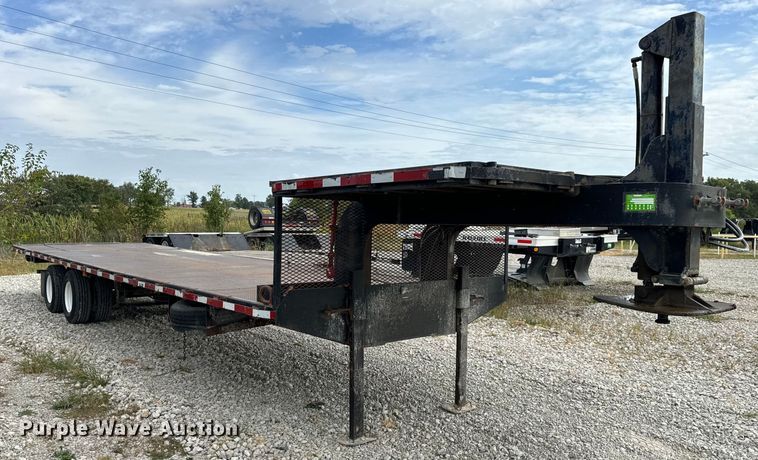 image for item EH7033 1978 Landoll tilt deck equipment trailer