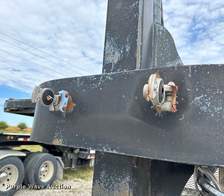 image for item EH7033 1978 Landoll tilt deck equipment trailer