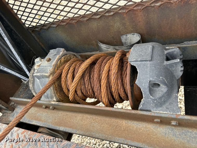 image for item EH7033 1978 Landoll tilt deck equipment trailer