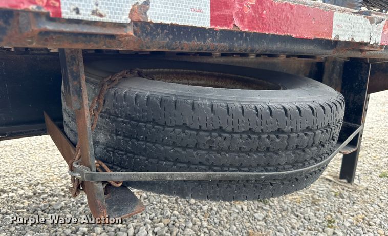 image for item EH7033 1978 Landoll tilt deck equipment trailer