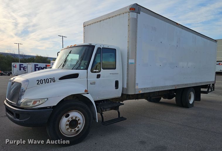 image for item EI8392 2007 International  4300 SBA  box truck