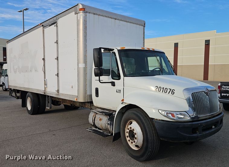 image for item EI8392 2007 International  4300 SBA  box truck