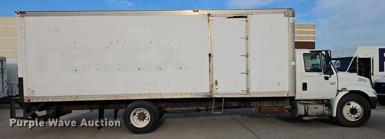 image for item EI8392 2007 International  4300 SBA  box truck
