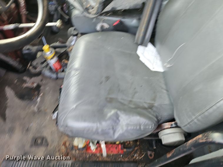 image for item EI8392 2007 International  4300 SBA  box truck