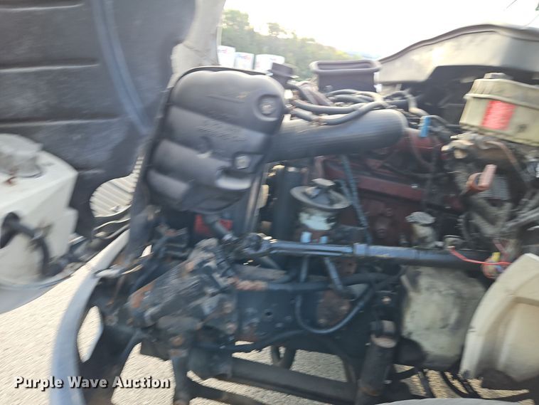 image for item EI8392 2007 International  4300 SBA  box truck