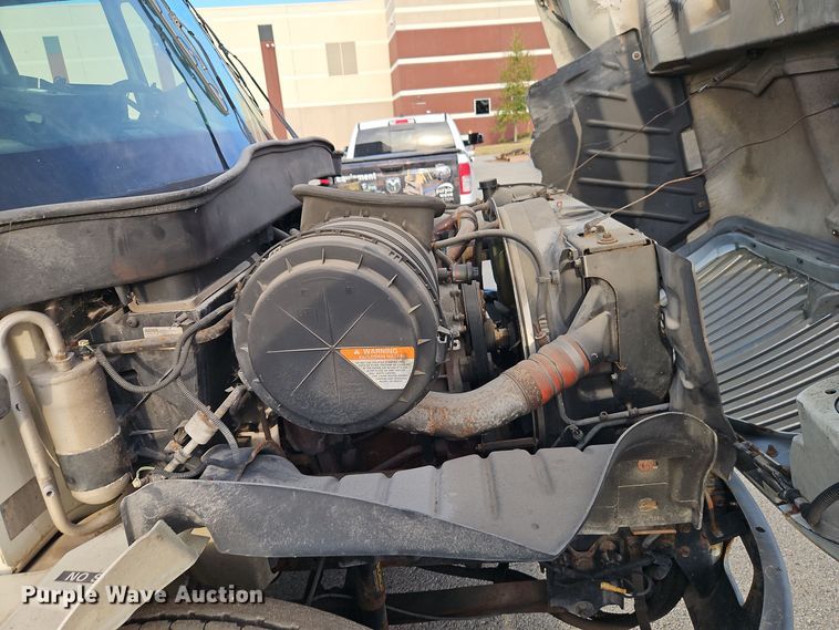 image for item EI8392 2007 International  4300 SBA  box truck