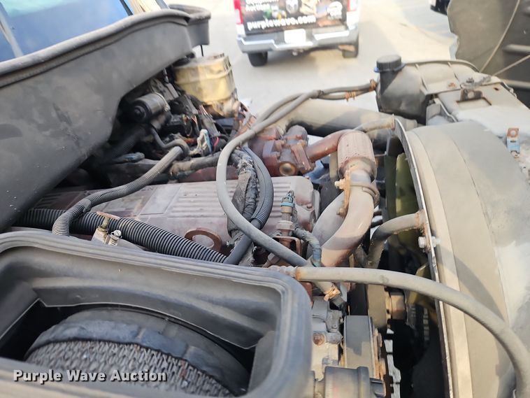 image for item EI8392 2007 International  4300 SBA  box truck