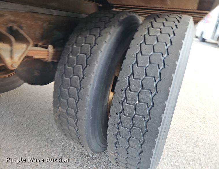 image for item EI8392 2007 International  4300 SBA  box truck