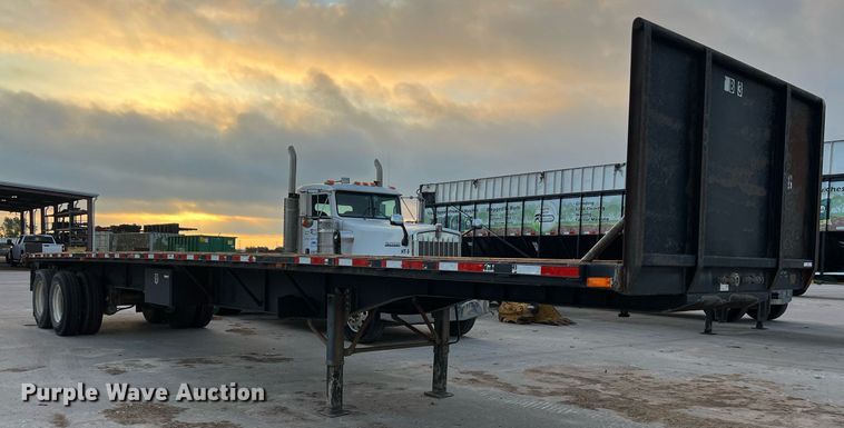 image for item EJ3022 2007 Wabash Transcraft SF-660H flatbed trailer