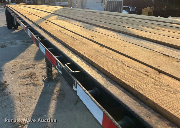 image for item EJ3022 2007 Wabash Transcraft SF-660H flatbed trailer