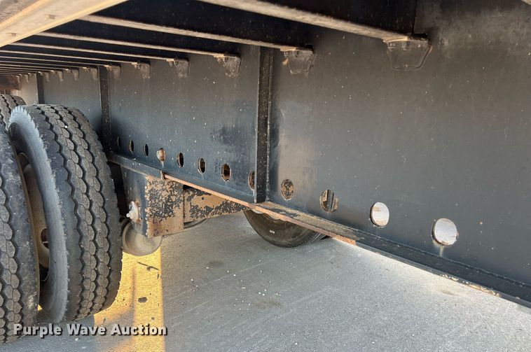 image for item EJ3022 2007 Wabash Transcraft SF-660H flatbed trailer