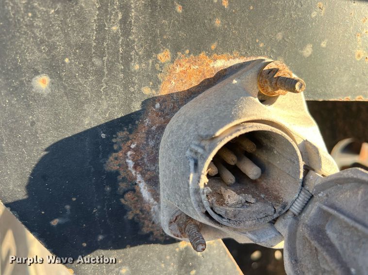 image for item EJ3022 2007 Wabash Transcraft SF-660H flatbed trailer