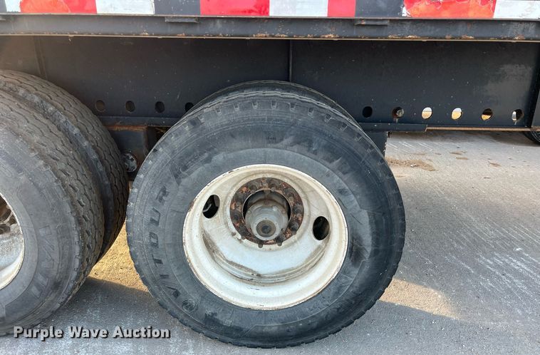 image for item EJ3022 2007 Wabash Transcraft SF-660H flatbed trailer