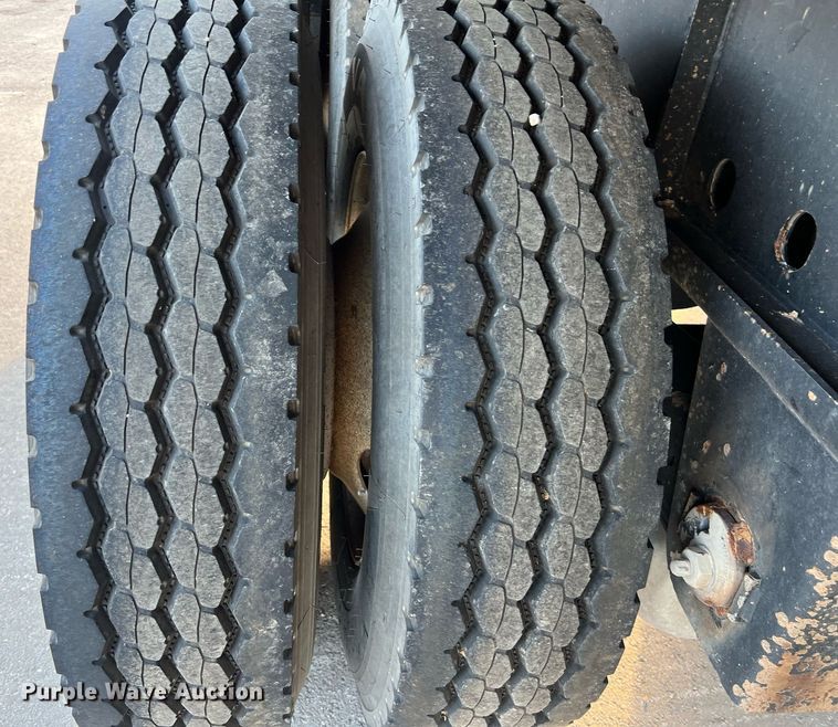 image for item EJ3022 2007 Wabash Transcraft SF-660H flatbed trailer