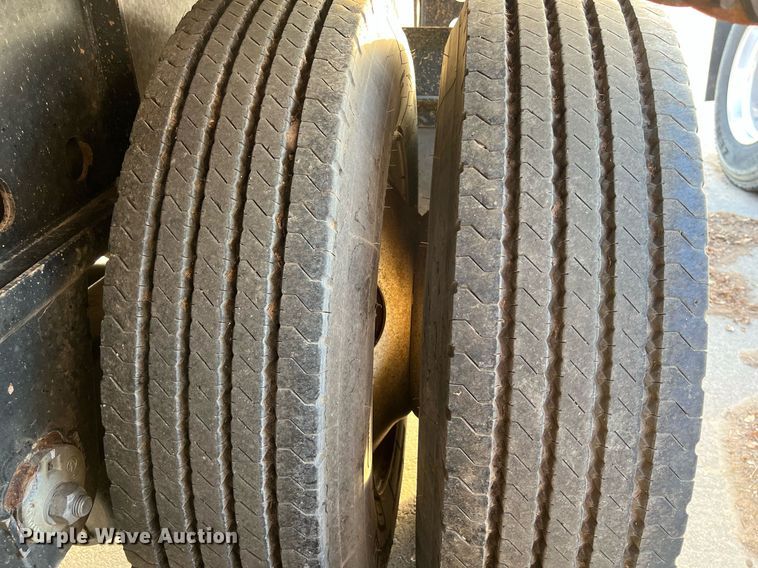 image for item EJ3022 2007 Wabash Transcraft SF-660H flatbed trailer