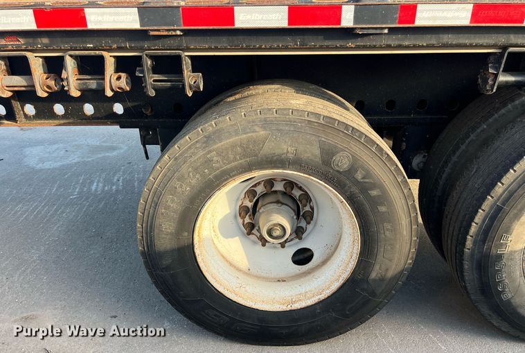 image for item EJ3022 2007 Wabash Transcraft SF-660H flatbed trailer