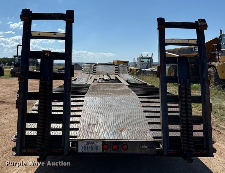 image for item EJ3081 2002 Viking VFD46R16F35T drop deck equipment trailer