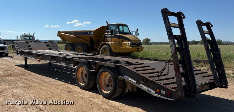 image for item EJ3081 2002 Viking VFD46R16F35T drop deck equipment trailer