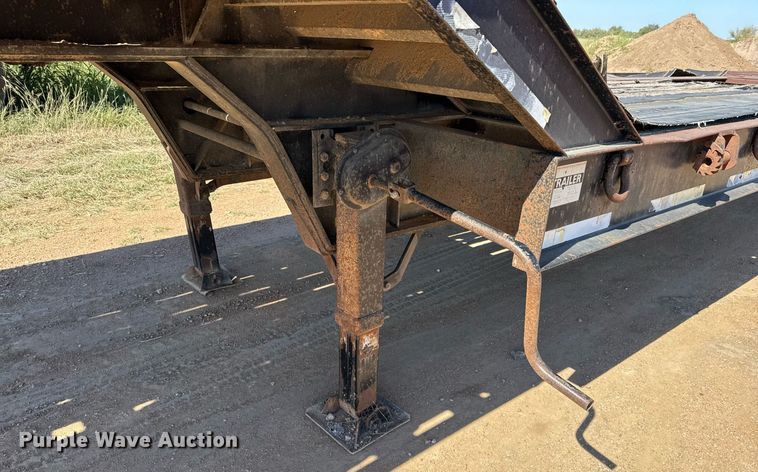 image for item EJ3081 2002 Viking VFD46R16F35T drop deck equipment trailer