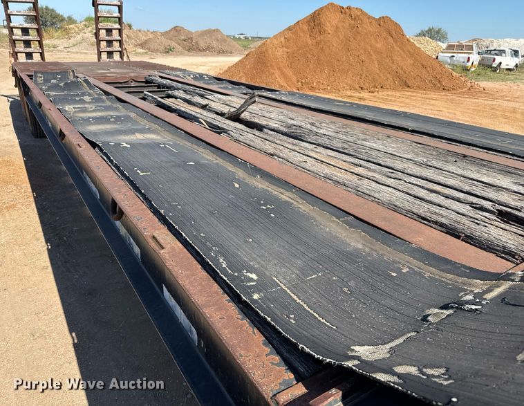 image for item EJ3081 2002 Viking VFD46R16F35T drop deck equipment trailer