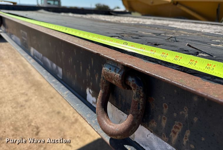 image for item EJ3081 2002 Viking VFD46R16F35T drop deck equipment trailer