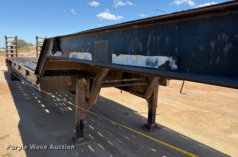 image for item EJ3081 2002 Viking VFD46R16F35T drop deck equipment trailer