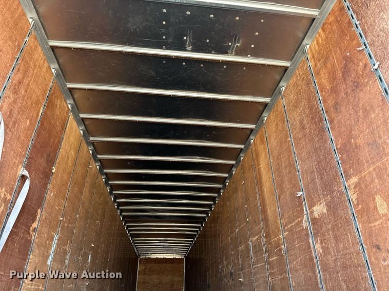 image for item EJ7277 2007 Utility Trailer dry van trailer