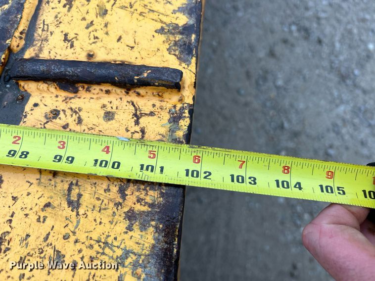 image for item EK3333 1993 Trail King TK100HT-483 drop deck hydraulic tail equipment trailer