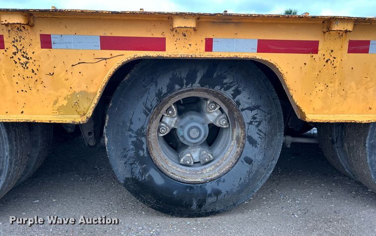 image for item EK3333 1993 Trail King TK100HT-483 drop deck hydraulic tail equipment trailer