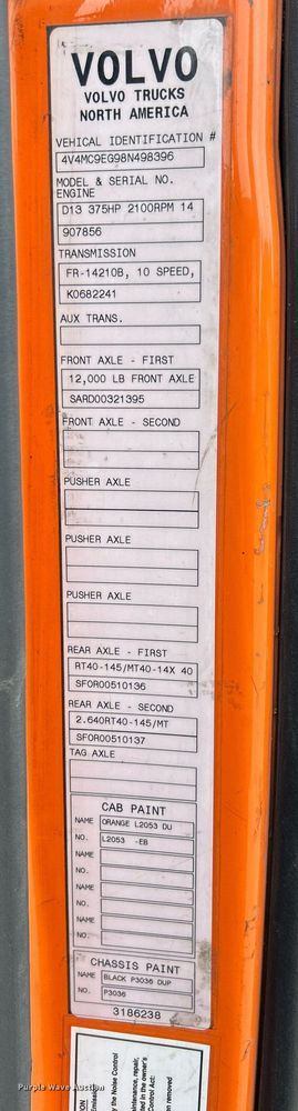 image for item EK3341 2008 Volvo VNM semi truck