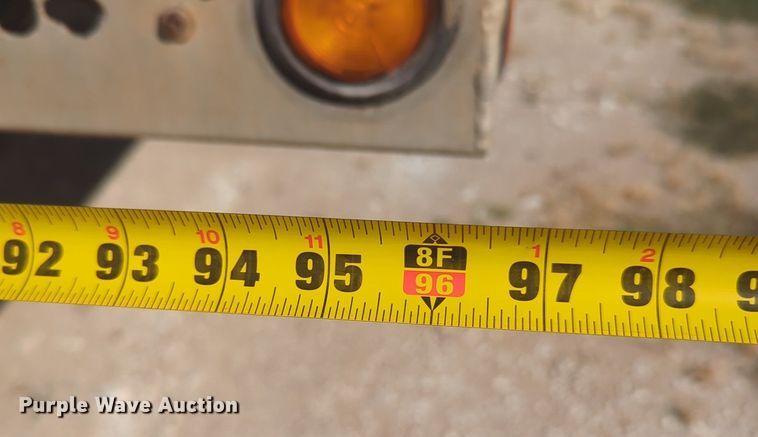 image for item EQ2145 2008 Pinson feed delivery trailer