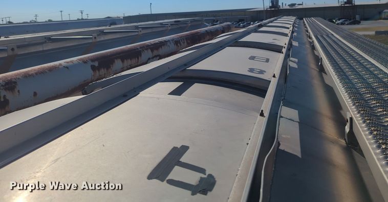 image for item EQ2146 2006 Pinson feed delivery trailer