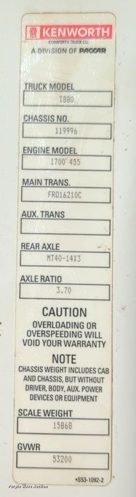 image for item EQ2261 2016 Kenworth  T880 semi truck