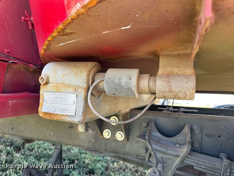 image for item ER8007 2009 International DuraStar 4300 feed mixer truck