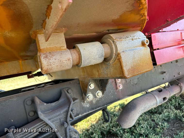 image for item ER8007 2009 International DuraStar 4300 feed mixer truck