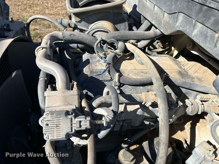 image for item ER8007 2009 International DuraStar 4300 feed mixer truck