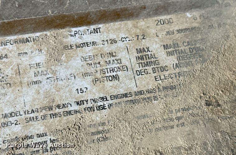 image for item ER8008 2001 Freightliner flatbed truck