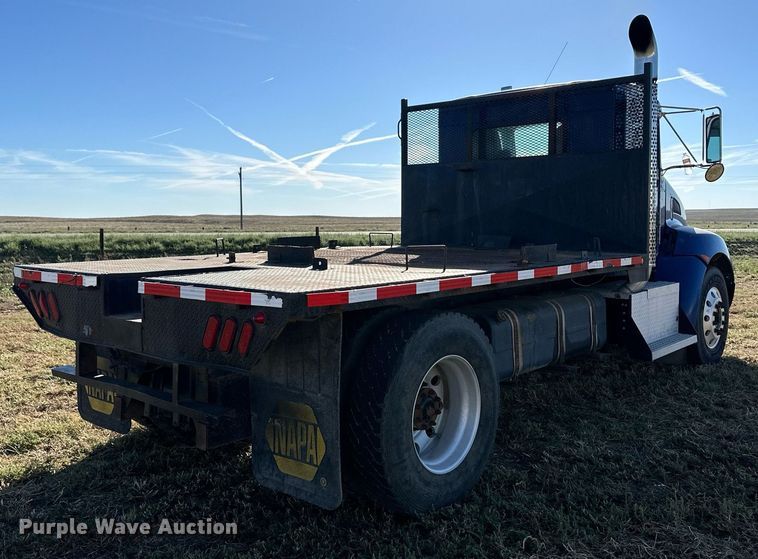 image for item ER8010 2009 Kenworth T270 flatbed truck