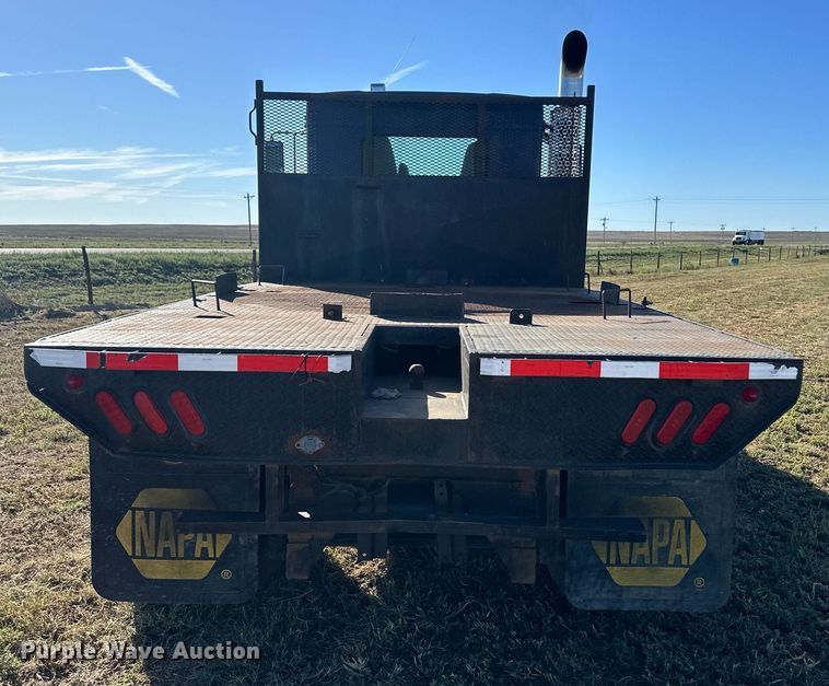 image for item ER8010 2009 Kenworth T270 flatbed truck