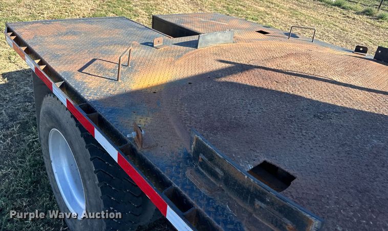 image for item ER8010 2009 Kenworth T270 flatbed truck