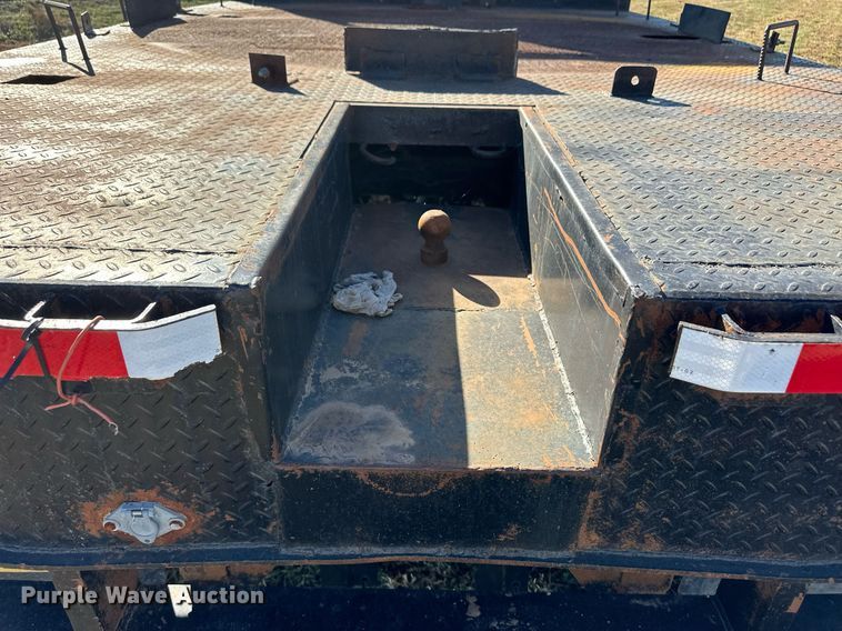 image for item ER8010 2009 Kenworth T270 flatbed truck