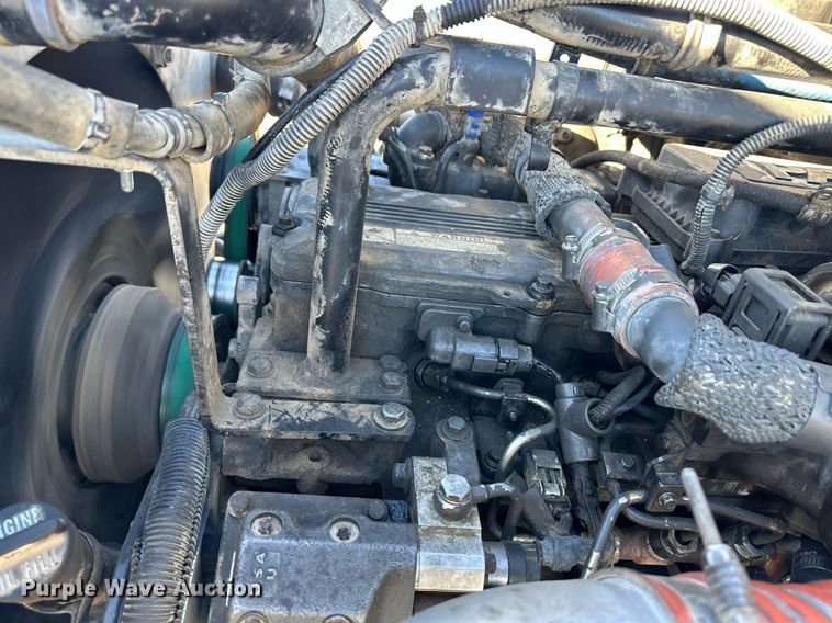 image for item ER8010 2009 Kenworth T270 flatbed truck