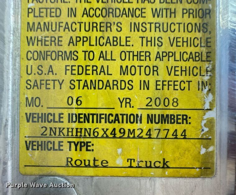 image for item ER8010 2009 Kenworth T270 flatbed truck