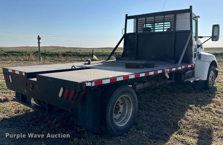 image for item ER8025 2009 Kenworth T370 flatbed truck