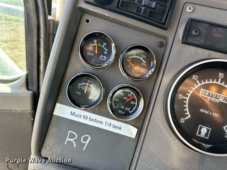 image for item ER8025 2009 Kenworth T370 flatbed truck