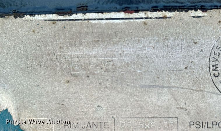 image for item IE9106 2002 Scona Jeep