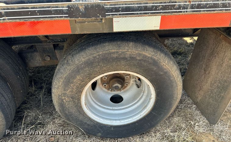 image for item IE9136 2015 Lone Star Trailer equipment trailer
