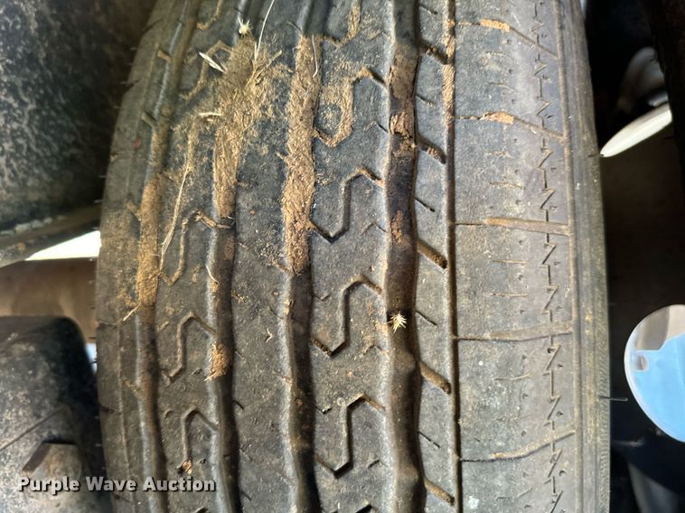 image for item IE9136 2015 Lone Star Trailer equipment trailer