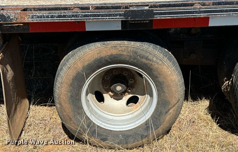 image for item IE9136 2015 Lone Star Trailer equipment trailer