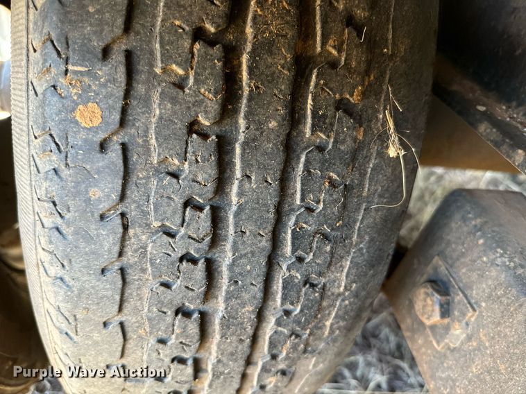 image for item IE9136 2015 Lone Star Trailer equipment trailer